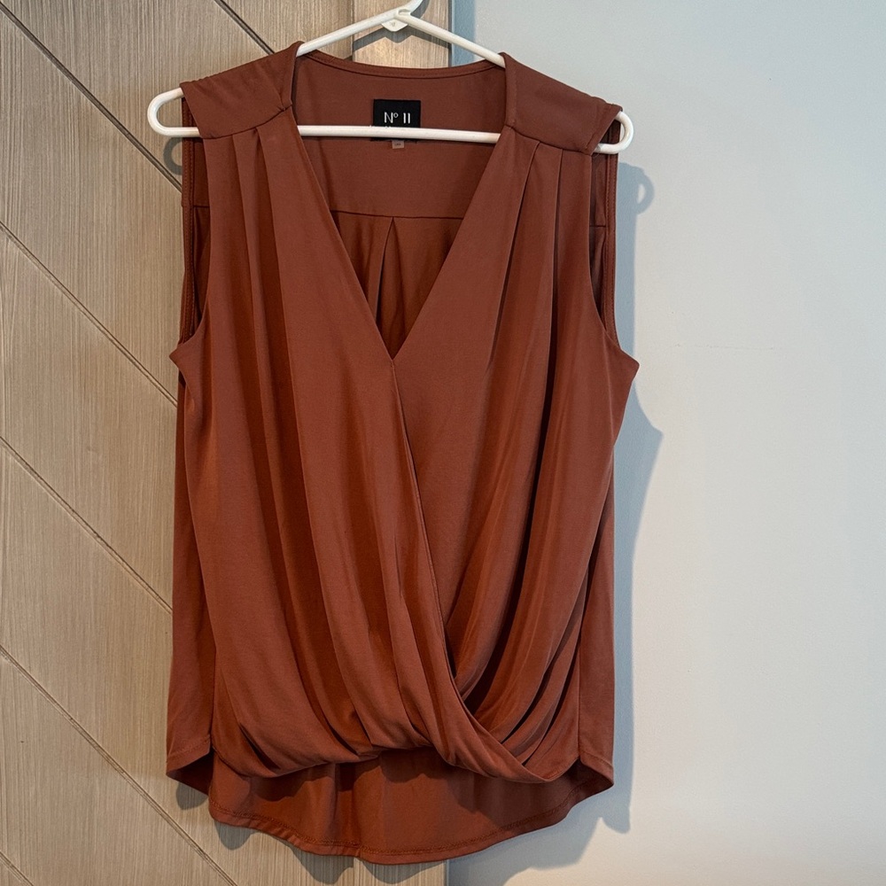 No. 11 Los Angeles Women's Rust Sleeveless Top
